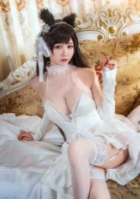 欧美风上衣女性感_DVD日韩电影在线